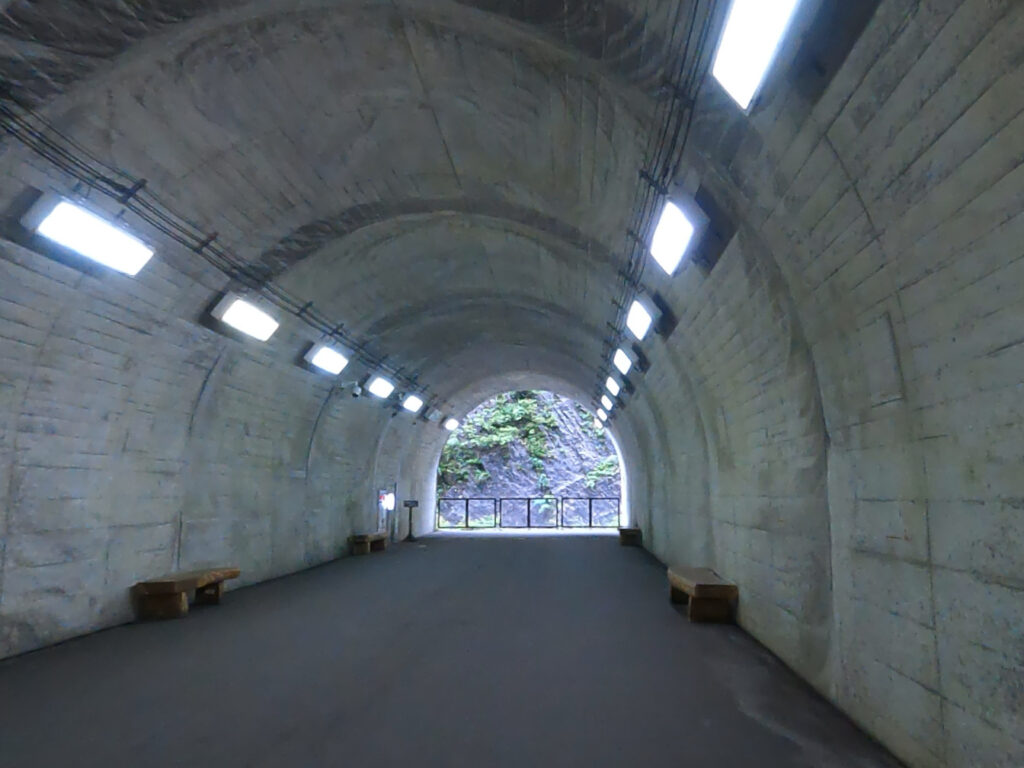 清津峡渓谷トンネルの第一見晴所